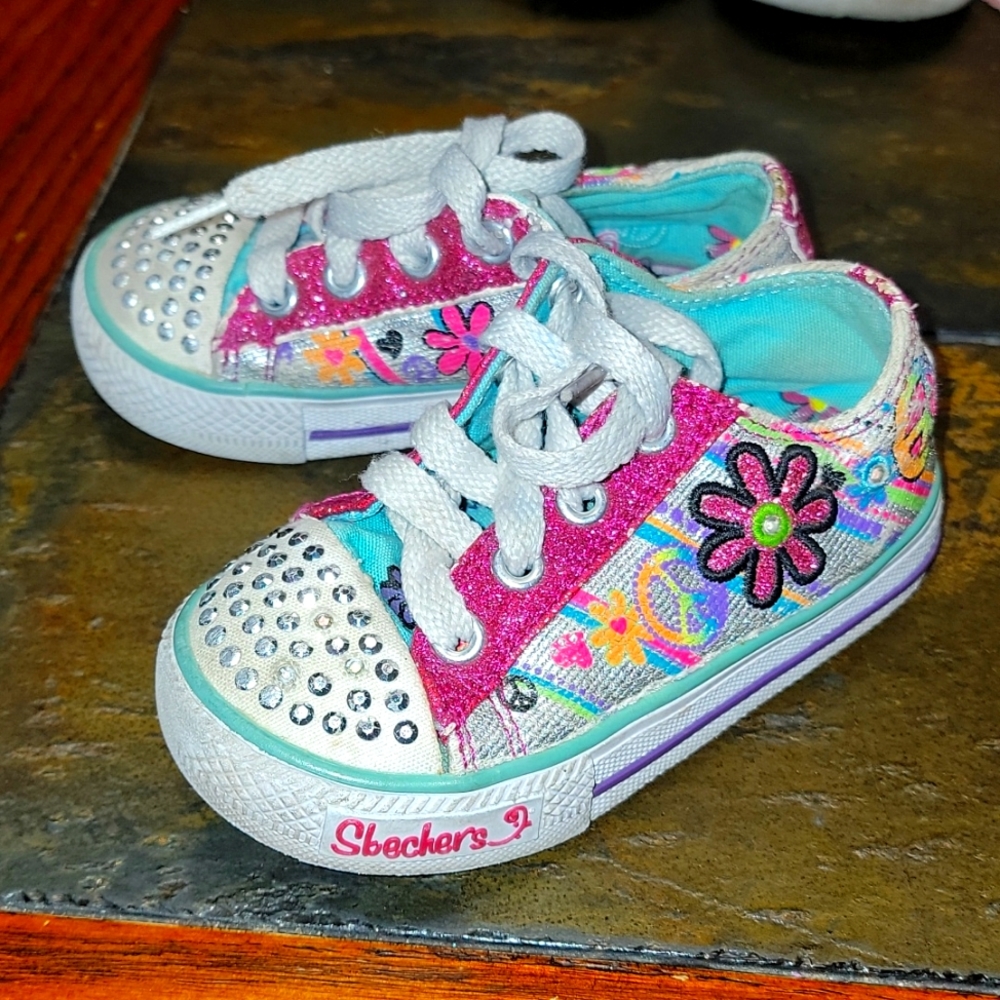 Toddler Skechers Twinkle Toes Shoes Size 6
